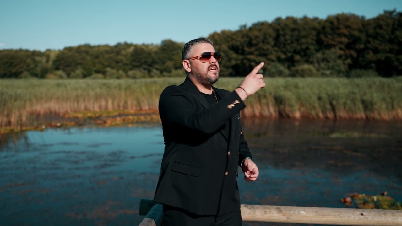 E.P-BİR SANA BEN (Official Music Video)