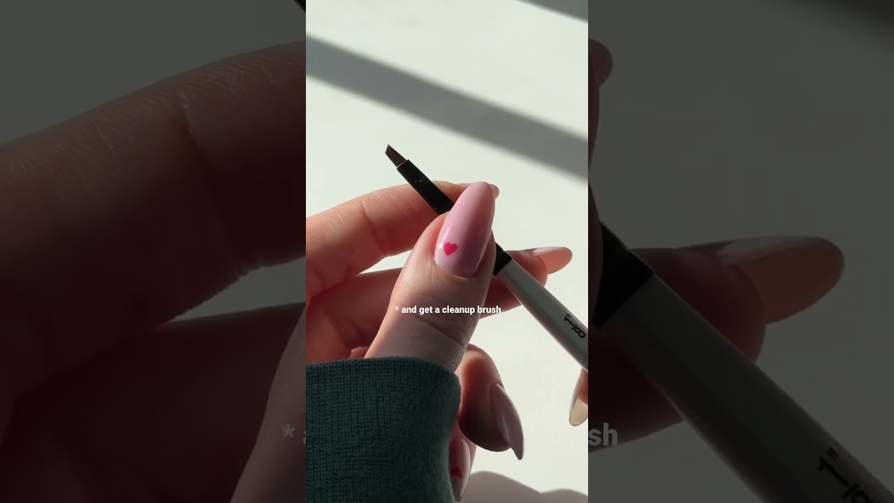 Don&rsquo;t hate me for saying this 😣💅🏻✨ how to do your opposite hand #nails #naildesign #nailtutorial