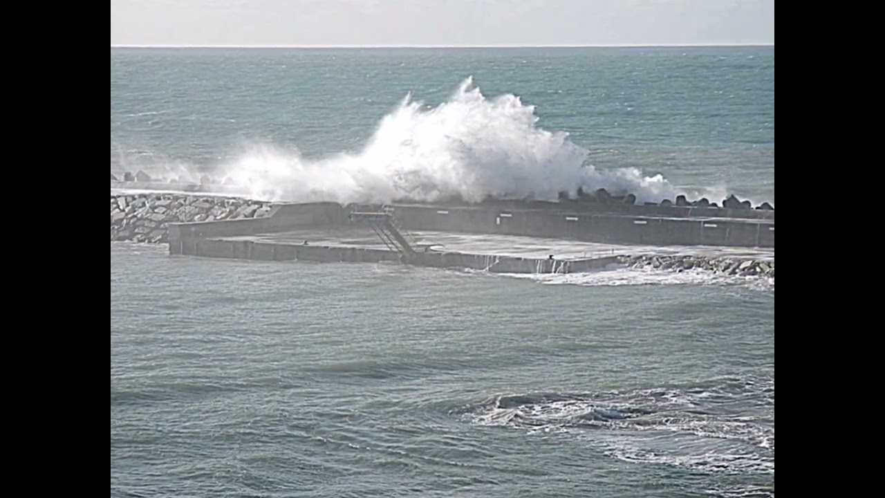 JORGE GANHÃO   Mar Inverno   Tejo Que Levas as Águas