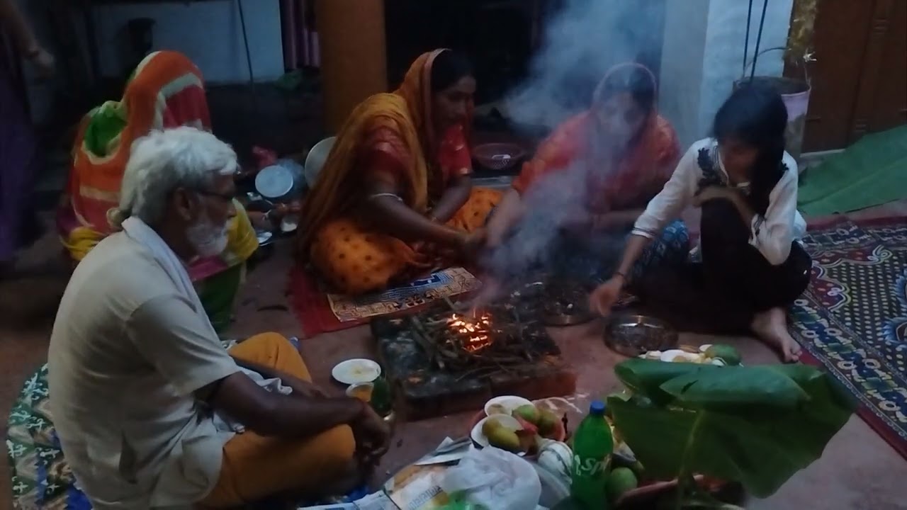 🙏🏻🌹 सत्यनारायण कथा के बाद हवन🙏🏻भाग एक🌹#मांकेघरपरहवन#पूजापाठ#नमस्कारम#जयजगन्नाथ#हमहमसफर#लांगवीड़ियों