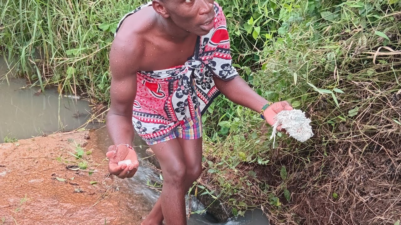 Yes my people when I was taking shower I see big snake