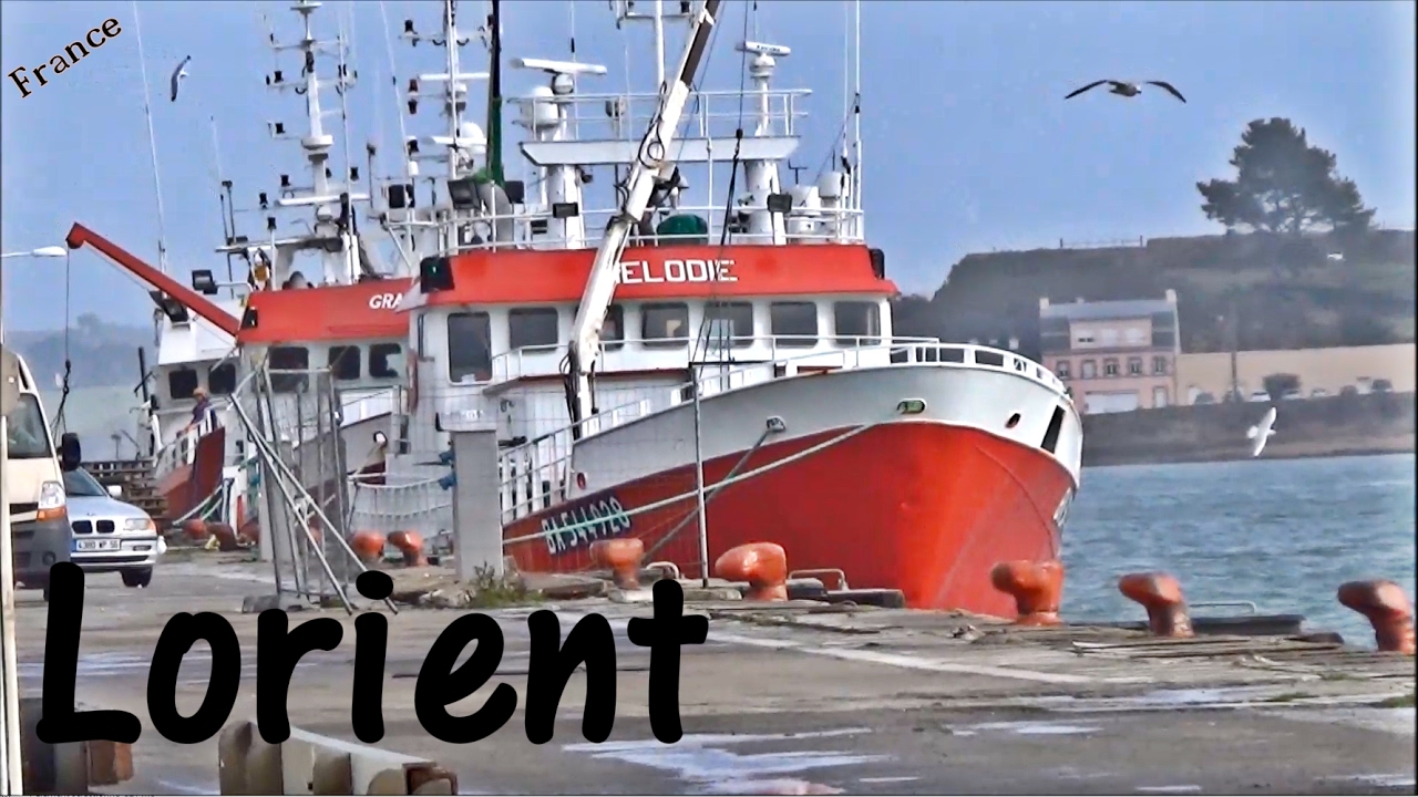Bateau ; Pêche ; Palangrier ; Fileyeur ; Bayonne ; Port de Lorient ; Bretagne ; France