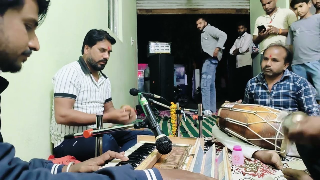 देखो देखो मुझे छोड़ न जाना मुझे लेके चलो ना ( 