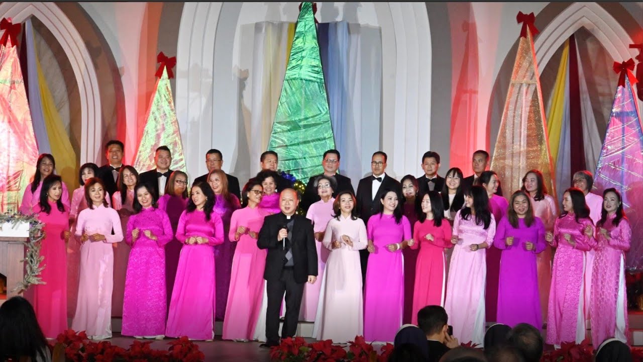 Lm. Anh Dũng & CD Việt Linh | VUI LÊN ANH EM | Hành Trình Belem