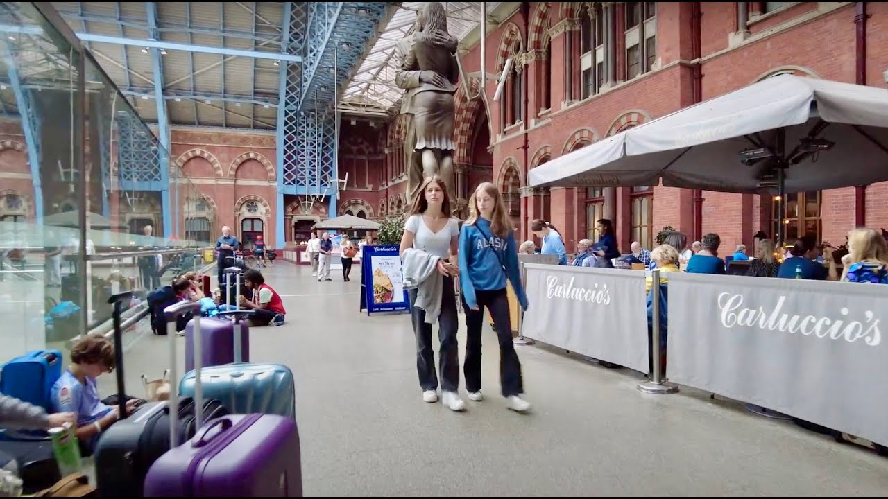 London St. Pancras International Train Station  Walking Tour