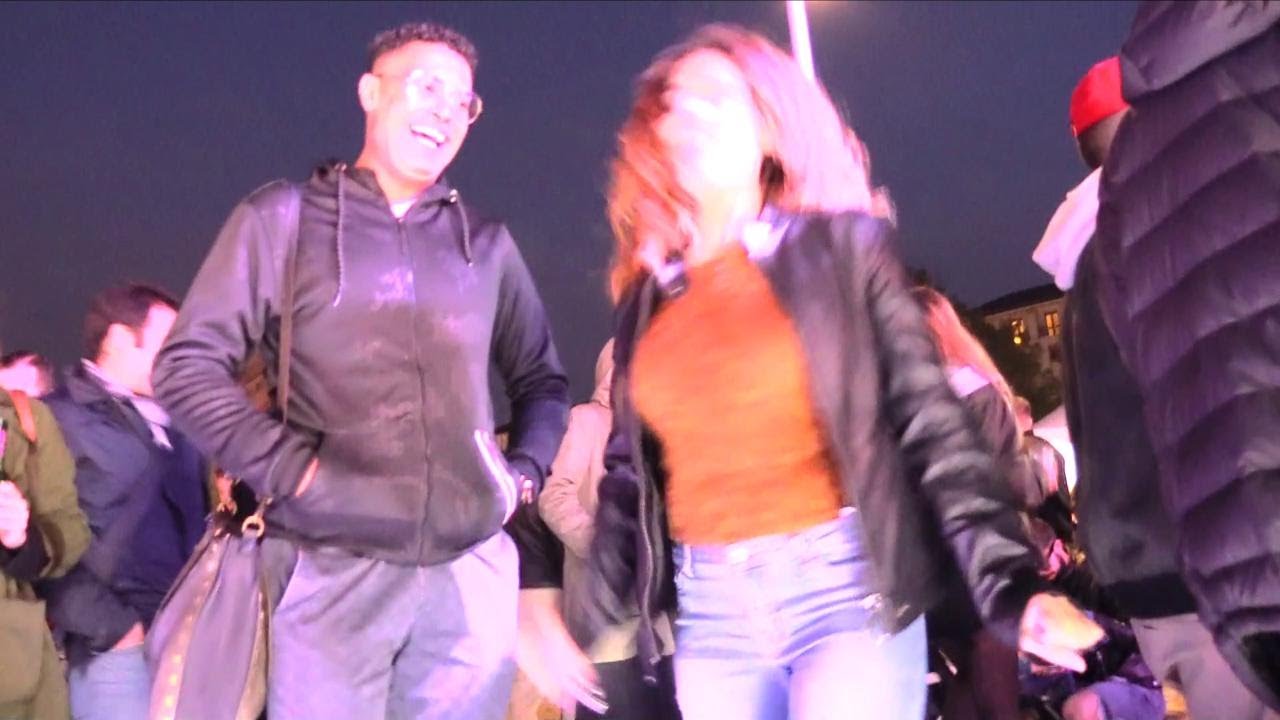 Milano come Ibiza, la Darsena si trasforma in una discoteca all'aperto