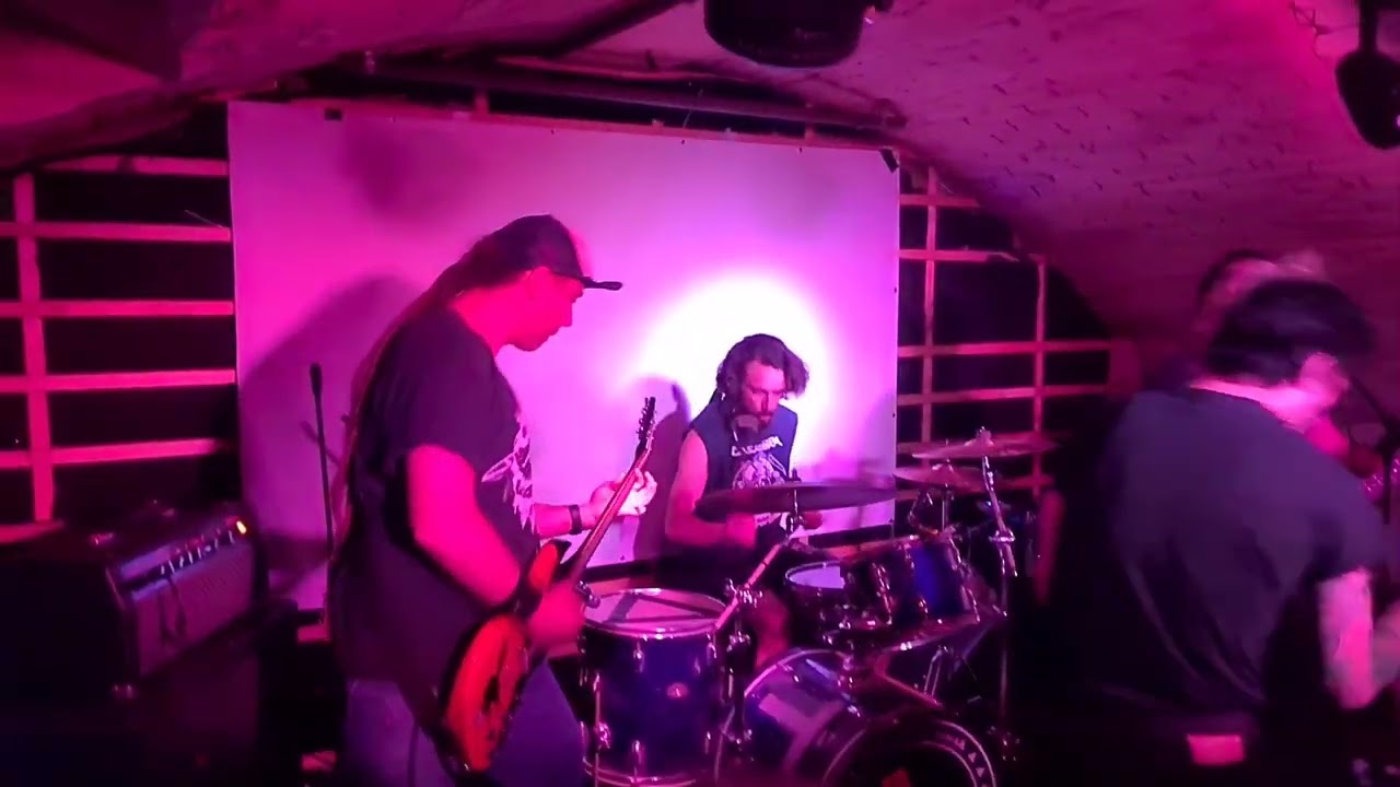 Fideath - &Eacute;n vagyok az a sr&aacute;c(Marina Revue) - Save the Punkmaraton - Aur&oacute;ra