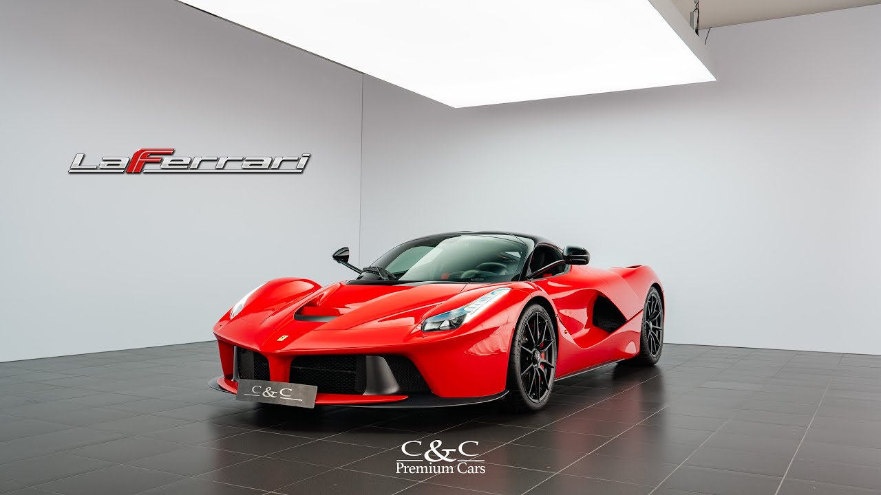1000HP Hypercar from Italy : Ferrari LaFerrari (Showcase, Details, Interior and Exterior)