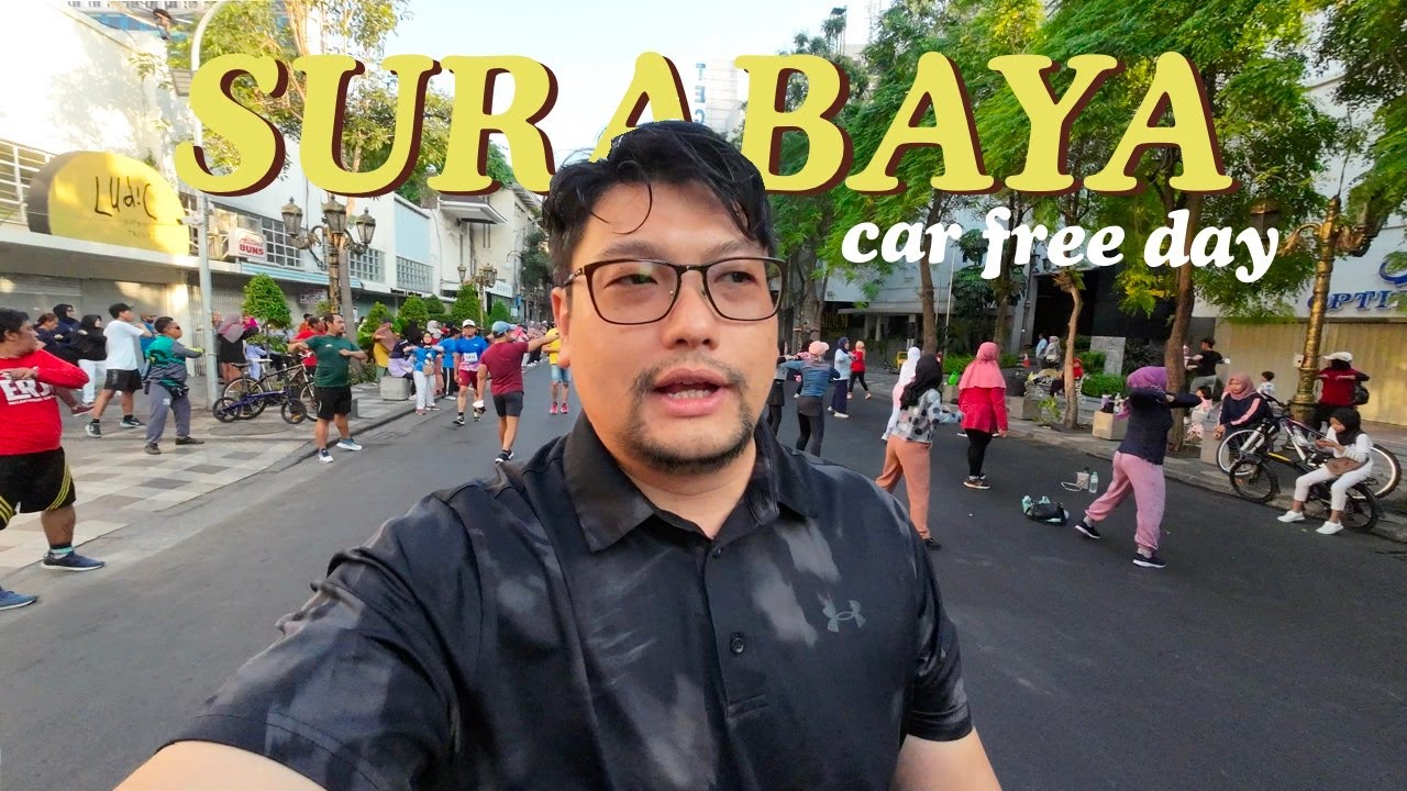 Singaporean Tourist AMAZED by Surabaya's Car Free Day!