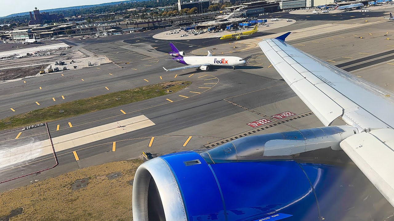 4K | ENGINE BUZZ! | United Airlines A319 Takeoff From Newark Liberty International Airport