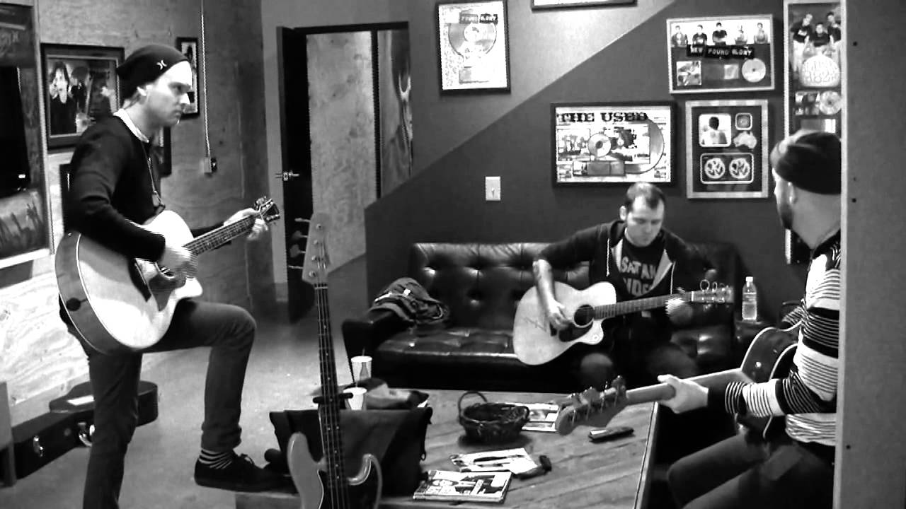 Alkaline Trio - "Clavicle"