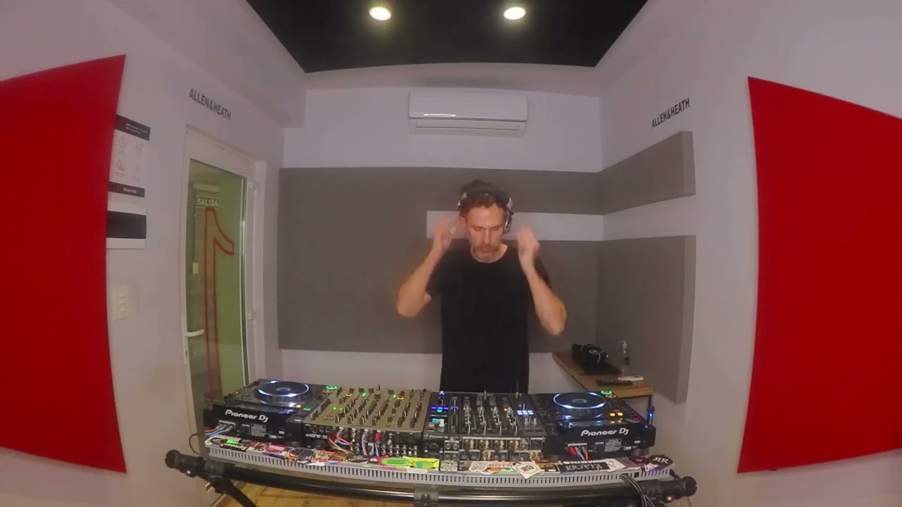 Nico Ferrero Mix Agosto