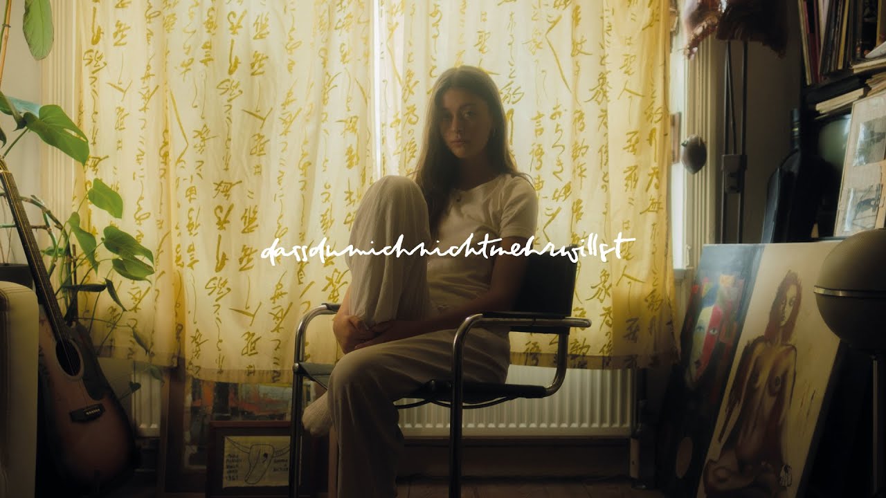 Charlotte Kudella - dassdumichnichtmehrwillst (Official Music Video)