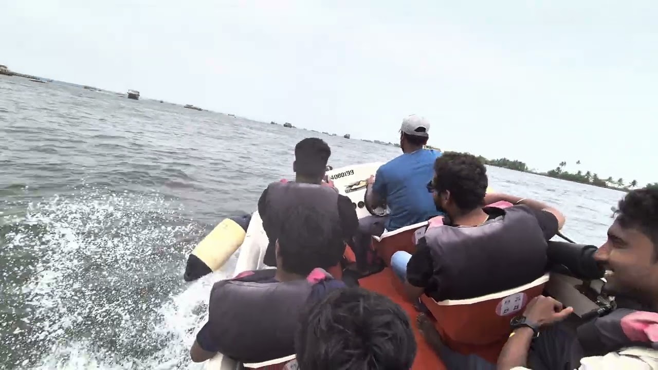 Experience the Thrill of a Speed Boat Ride in Alleppey | Kerala Backwaters Adventure!