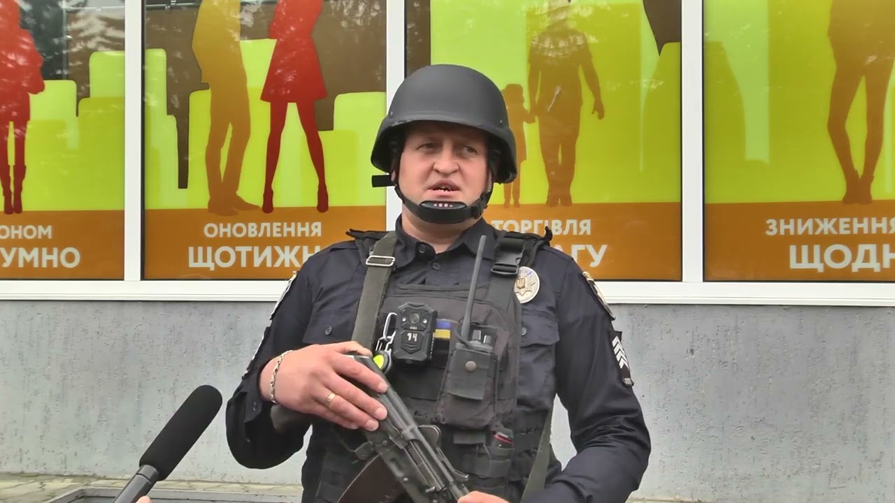 У Шостці чоловік намагався проникнути до одного з секон хендів  у центрі міста