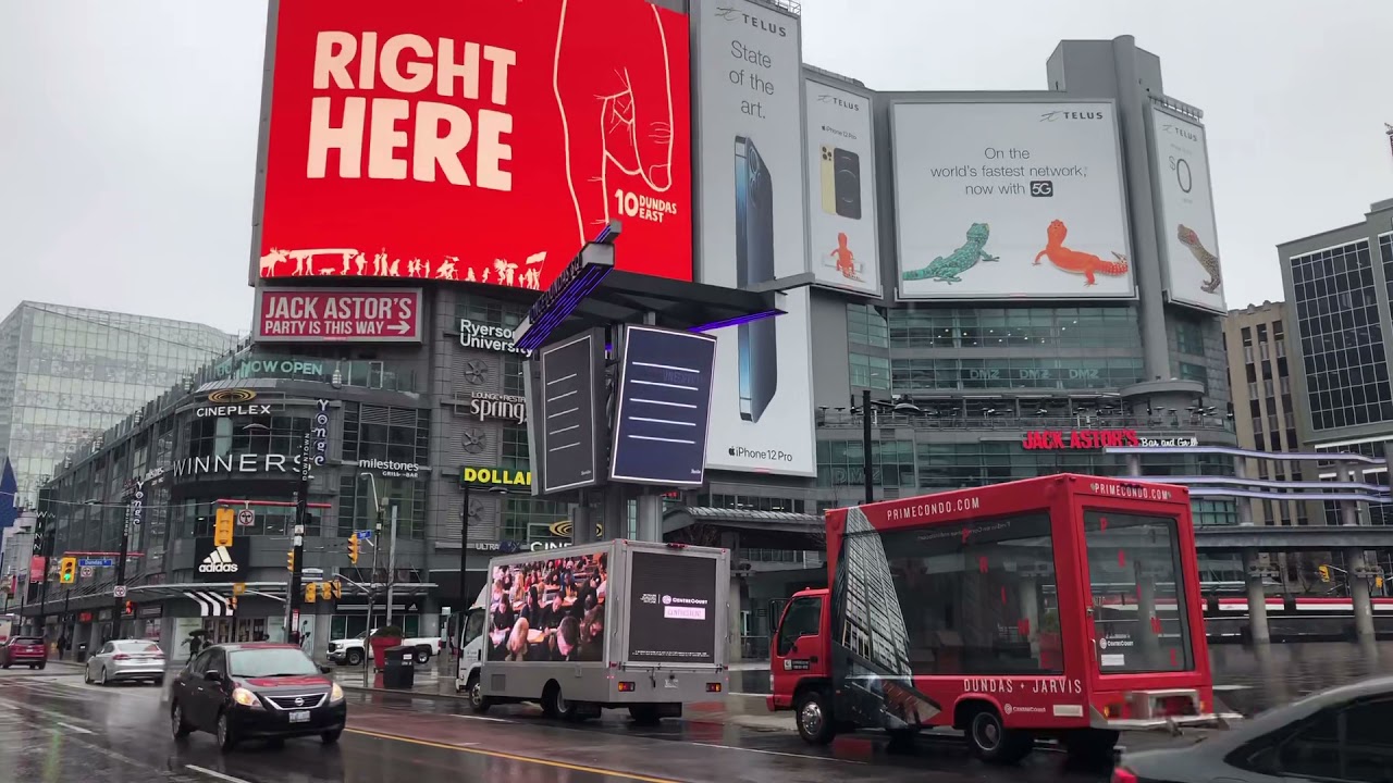 Accent Media Corp Toronto | Digital Truck | Glass Display Advertising Truck