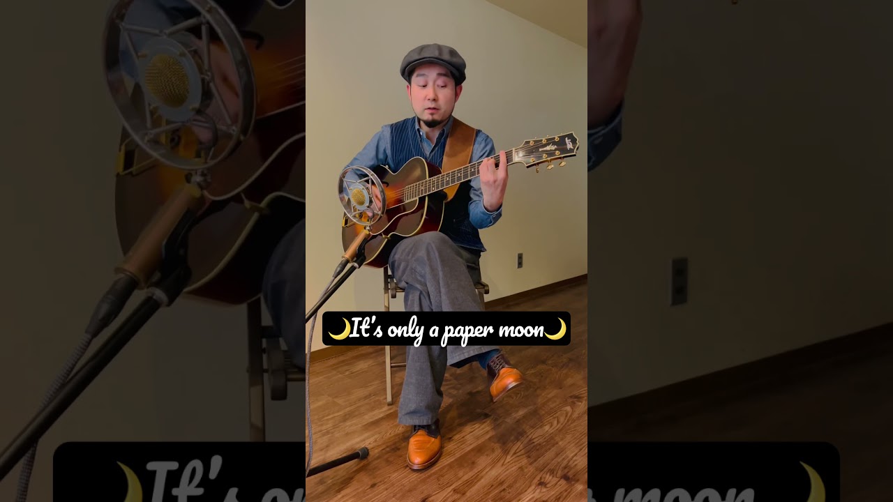 It&rsquo;s only a paper moon / Swing Guitar / Archtop Guitar #gibsonl5 #earlyjazz #jazzvocals #jazzguitar