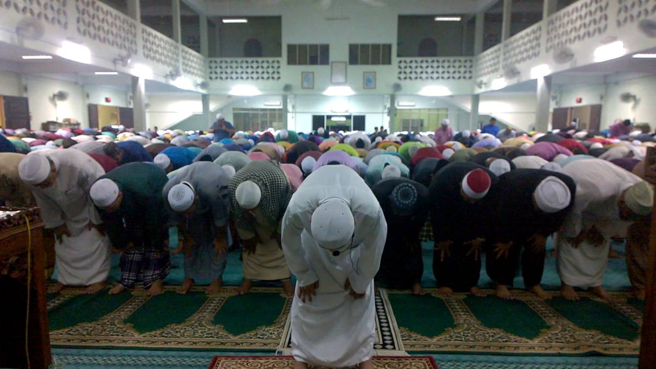 Solat Sunat Tarawih Masjid Nurul Amin Kampung Delek Klang 07.06.2016