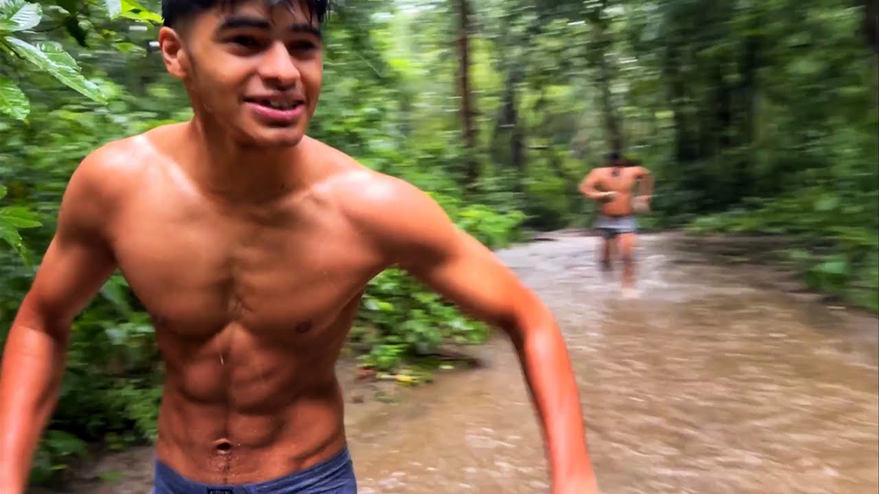JUNGLE MEIN TIGER AA GAYA 😱