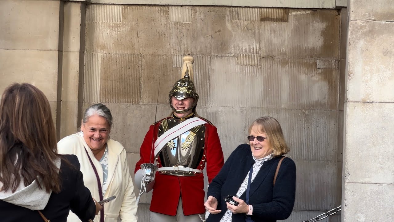 You Sound Like My Mum. king’s Guard Tells A Lady