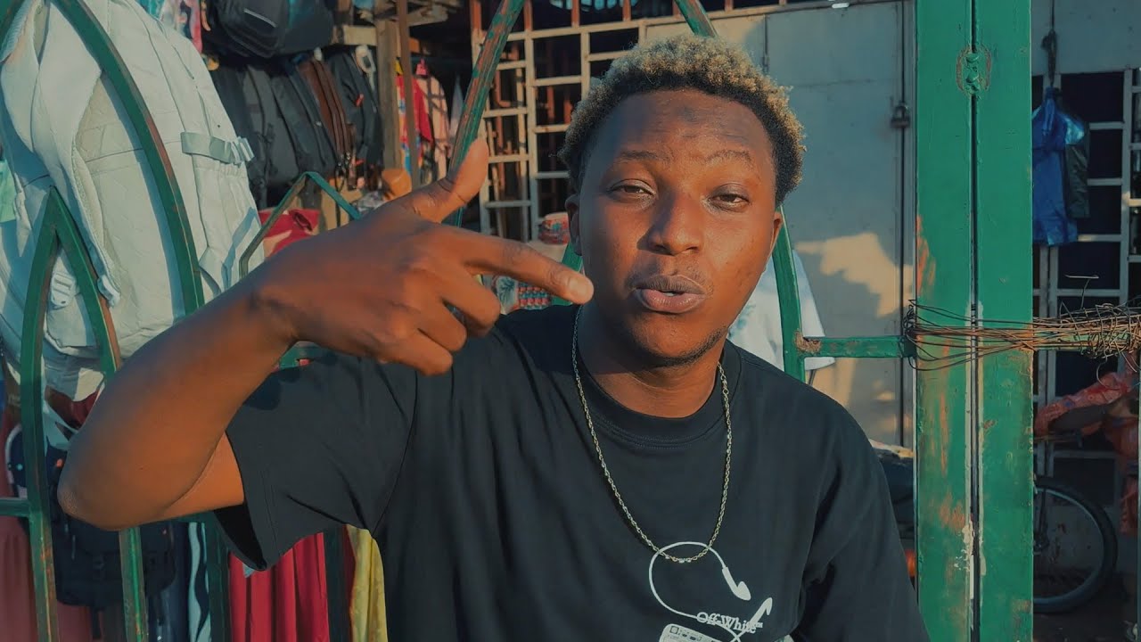 LOULBY - INTRO (Clip Officiel)