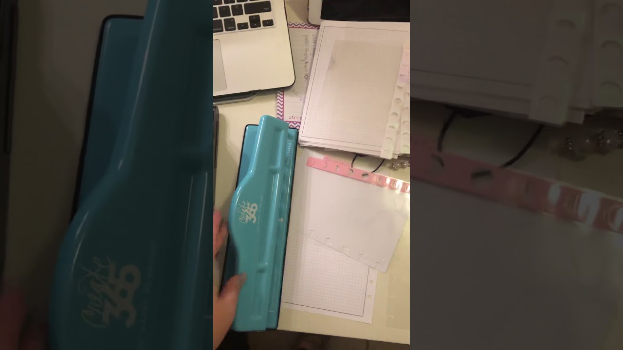 Comparing the Mambi happy planner punch and the Levenger punch