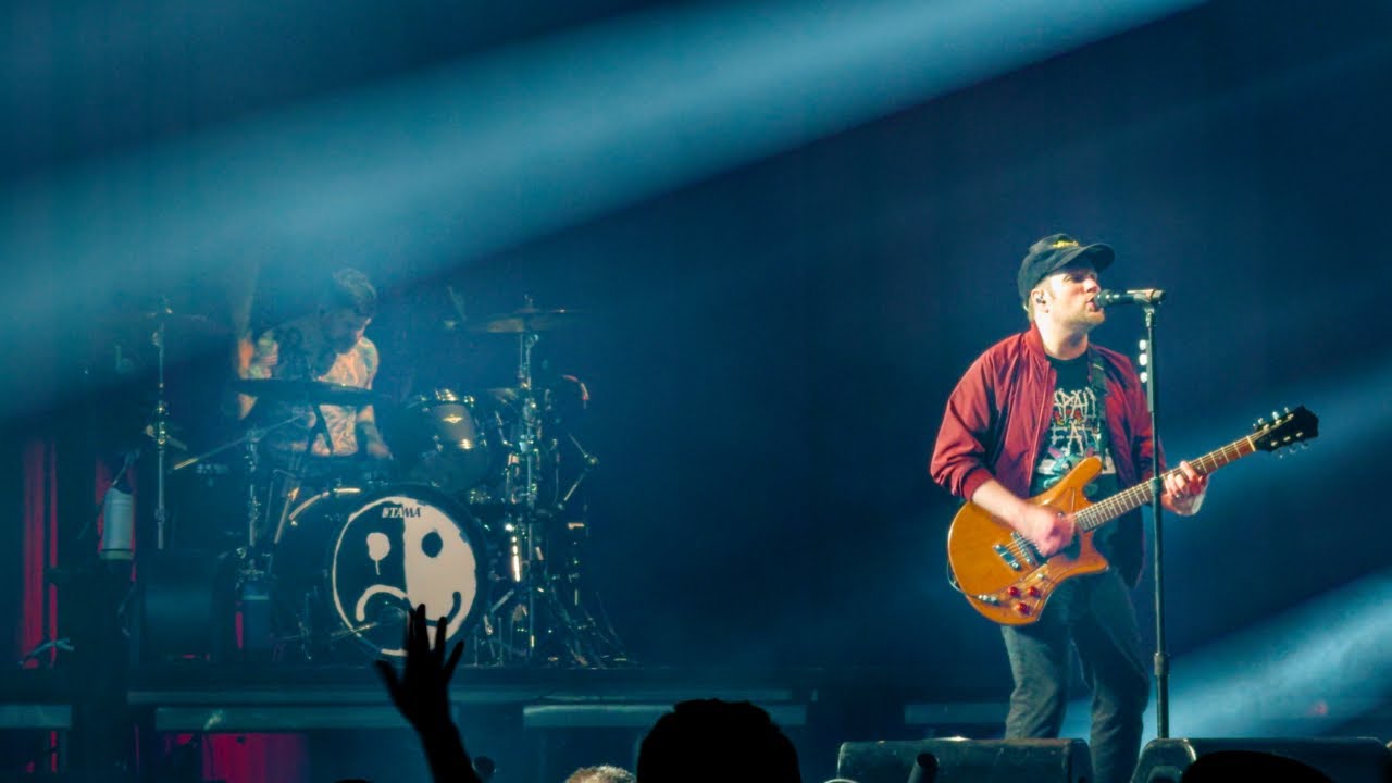 Fall Out Boy - Don't You Know Who I Think I Am? [Magic 8-Ball @ Austin] 3/8/2024
