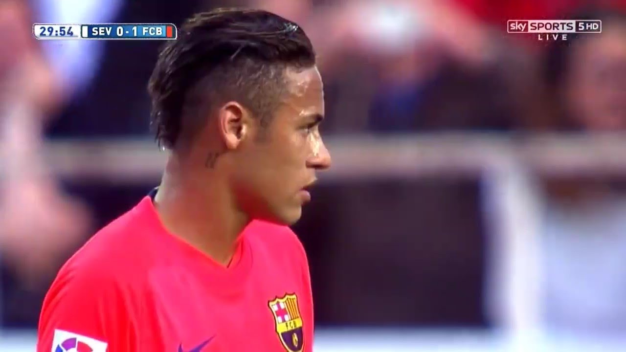 Neymar vs Sevilla (A) 14-15 – La Liga HD 720p by Gui7herme