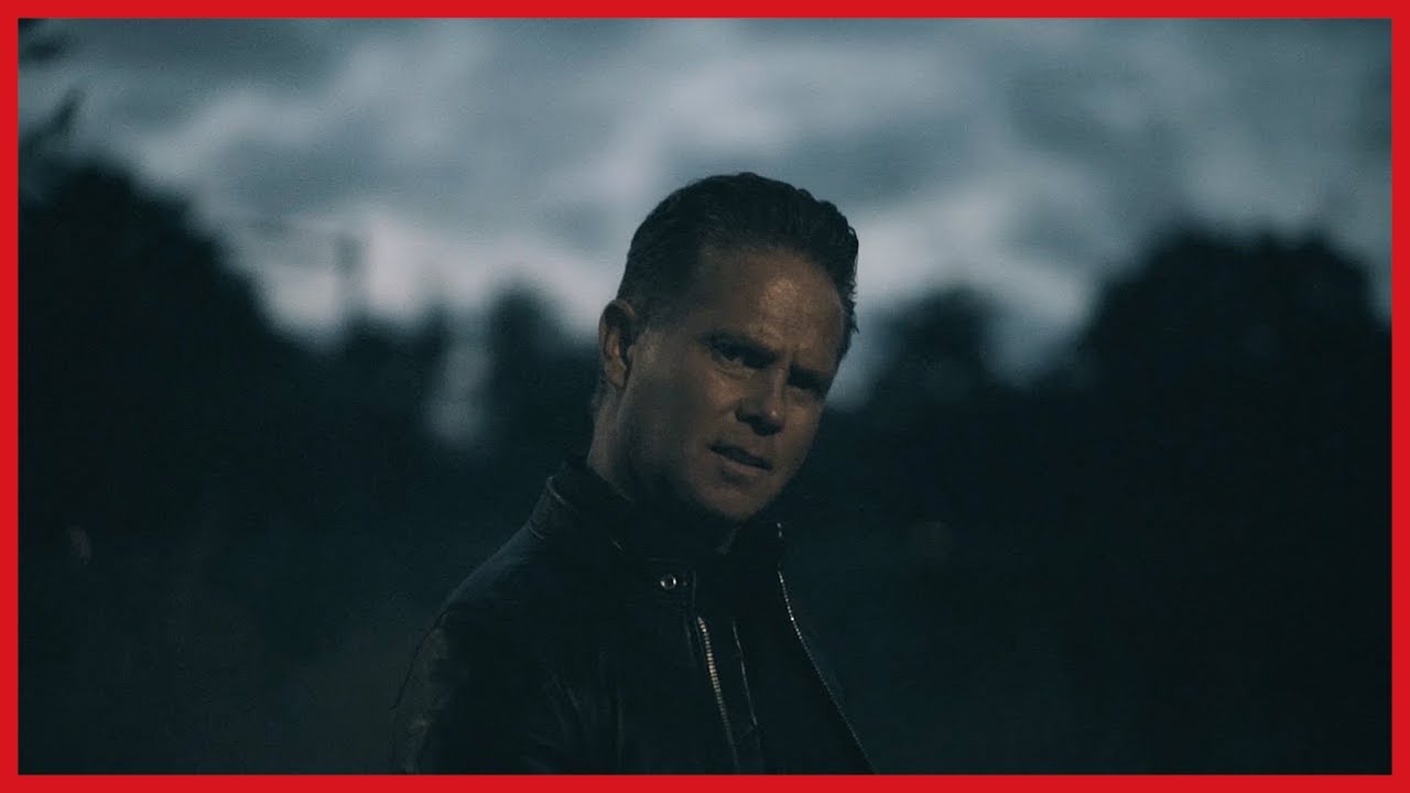 Danny de Munk - Een Man Van De Wereld (Officiële Lyric Videoclip)
