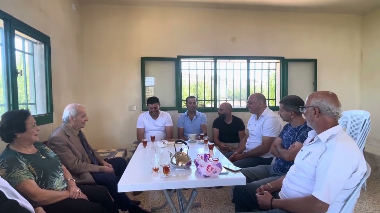 قصيدة للشاعر سمير هلال بحضور  الشاعر طليع حمدان و شعراء سوريا