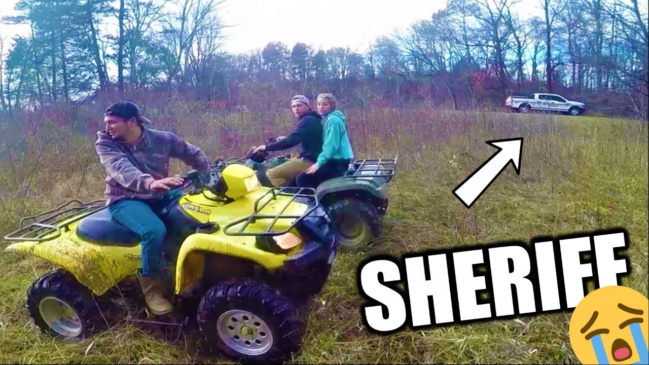 EVADING THE POLICE ON FOURWHEELERS!