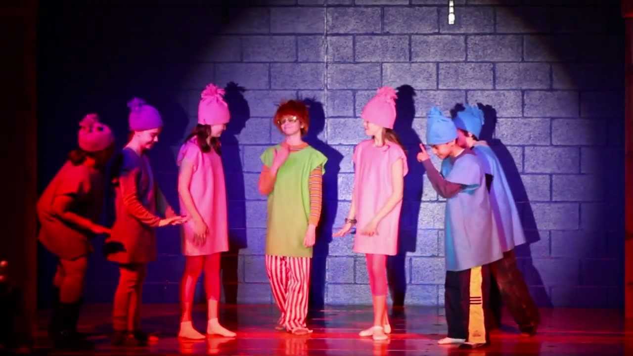 Colonial Hills Lip Sync 2012_Mahna Mahna