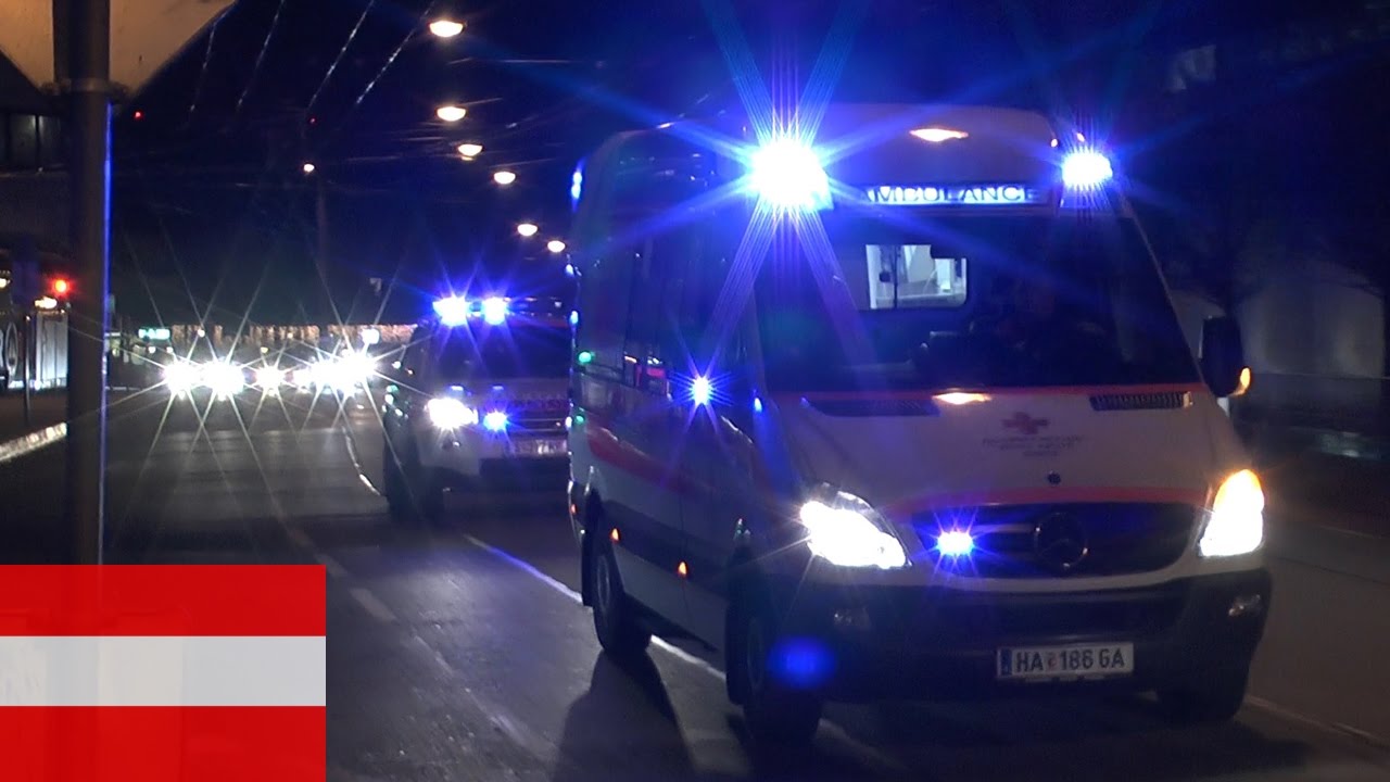 [SALZBURG] RTW+NEF Land Rover + NEF Porsche ÖRK auf Transportfahrt