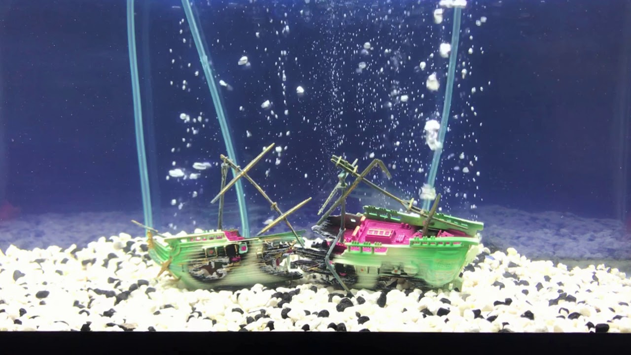 Penn-Plax Split Shipwreck Action Air Ornament Bundle
