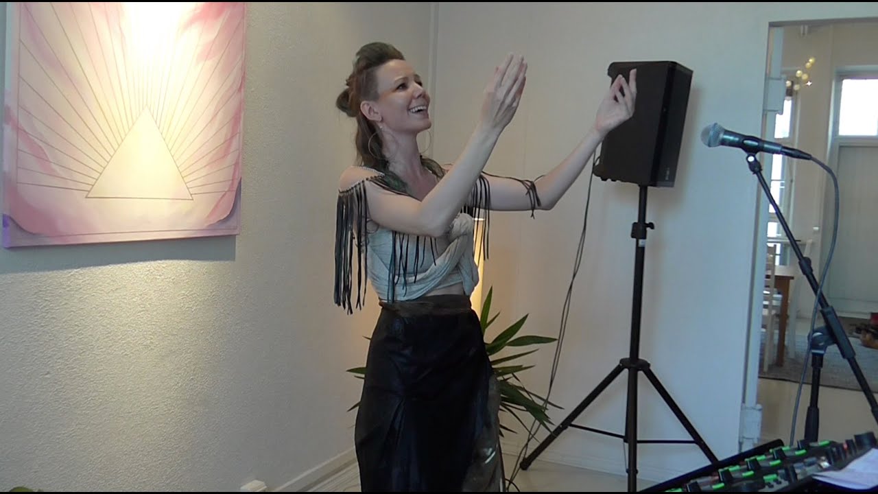 Sini Koskelainen - LIVE - Blå Berg (Eva Rune COVER)
