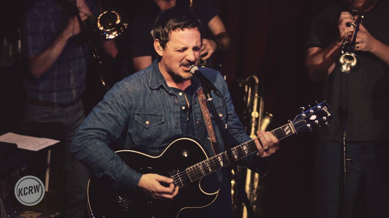Sturgill Simpson performing "Brace for Impact" Live on KCRW