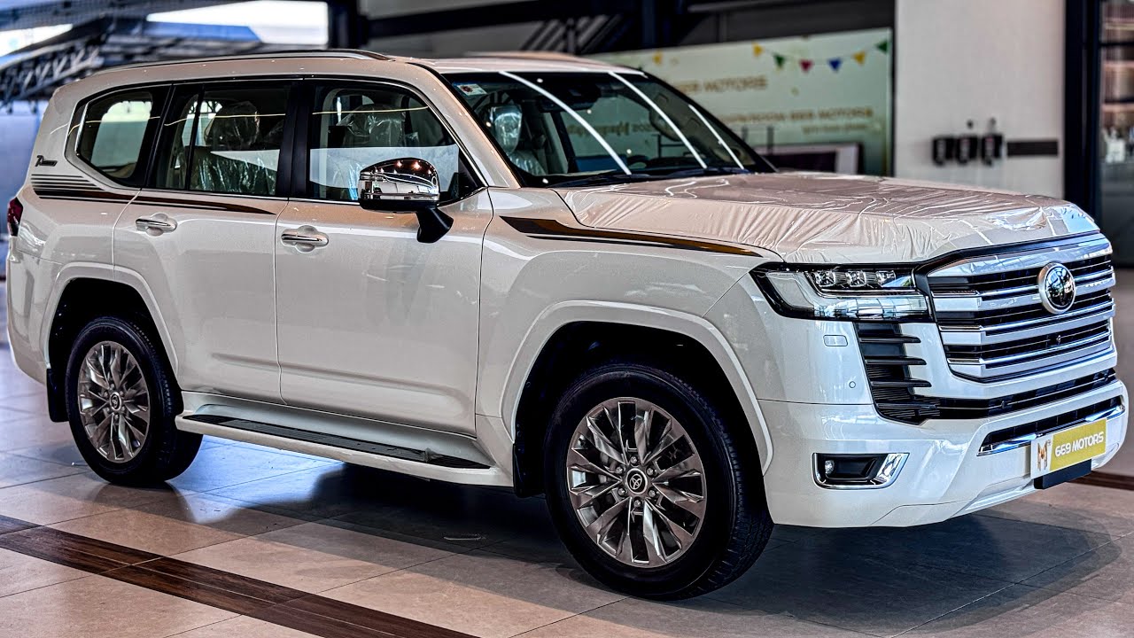 New Toyota Land Cruiser VX.R V8 Luxury !! Interior and Exterior Review