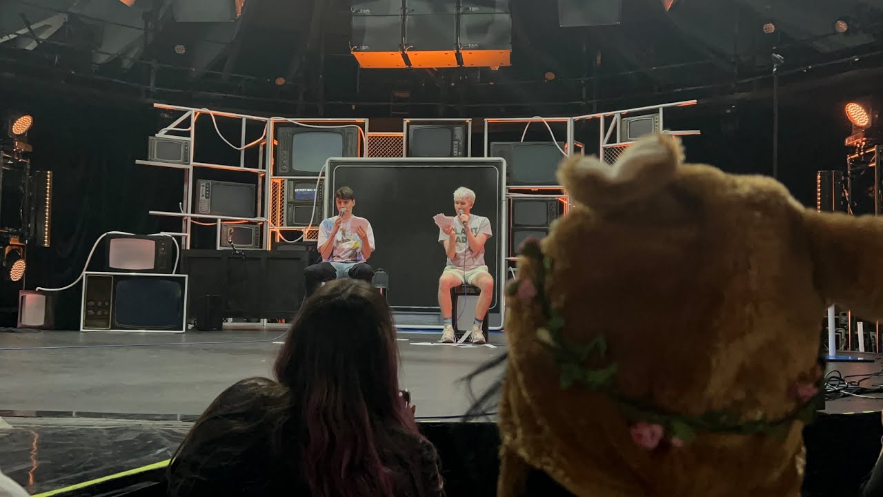 Dan and Phil Terrible Influence Tour Preshow Q&A – Phoenix Oct 13th