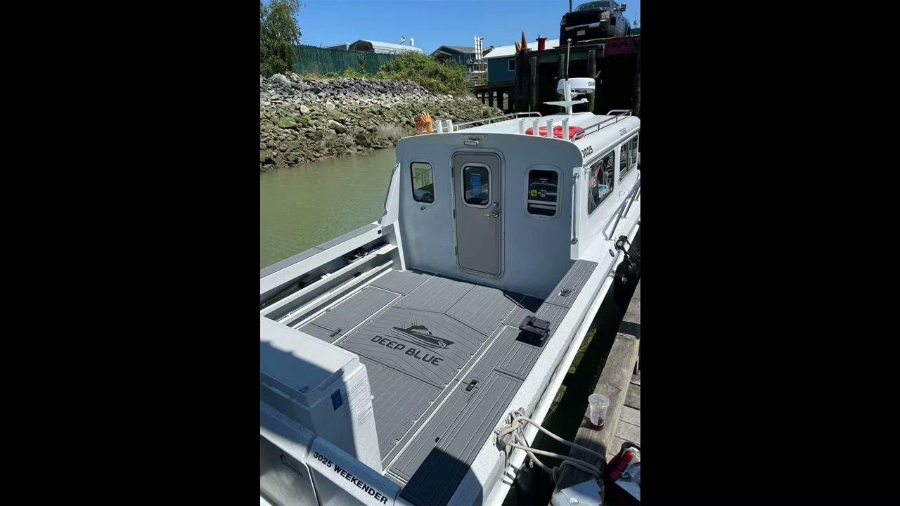 2018 Kingfisher 3025 Cockpit Pad Boat EVA Foam Teak Deck Floor Mat Flooring SeaDek MarineMat