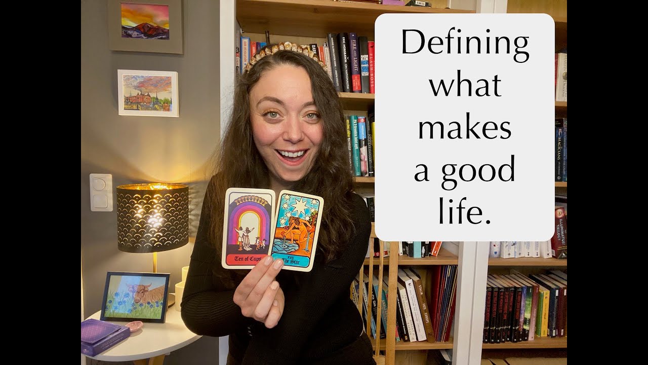 AQUARIUS MARCH 2022 | Channeling in some seriously cool things | Intuitive tarot and astrology