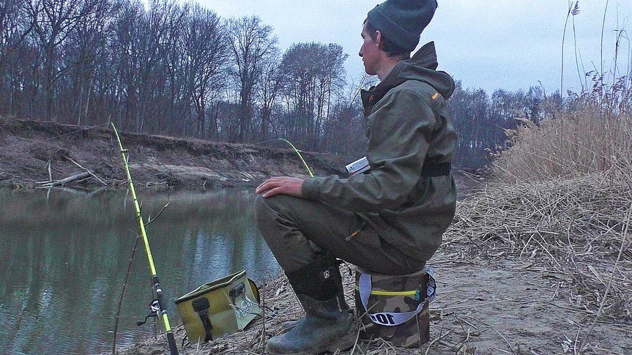 ВОТ ЭТО Я ПОНИМАЮ ОТДЫХ! ПРОЛЕЗЛИ В ДЕБРИ И НАСАДИЛИ САДОК РЫБЫ! Рыбалка на поплавок 2025.