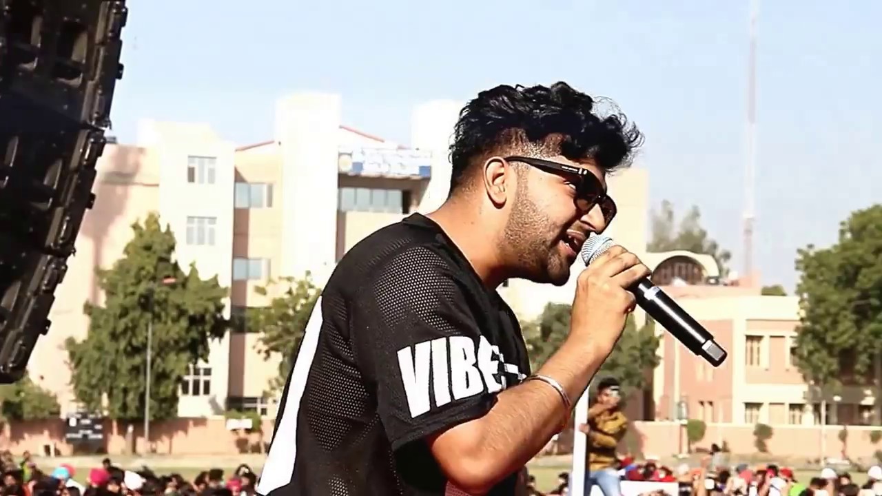 Guru Randhawa: Live Showreel | SGTB Khalsa College | Siddology