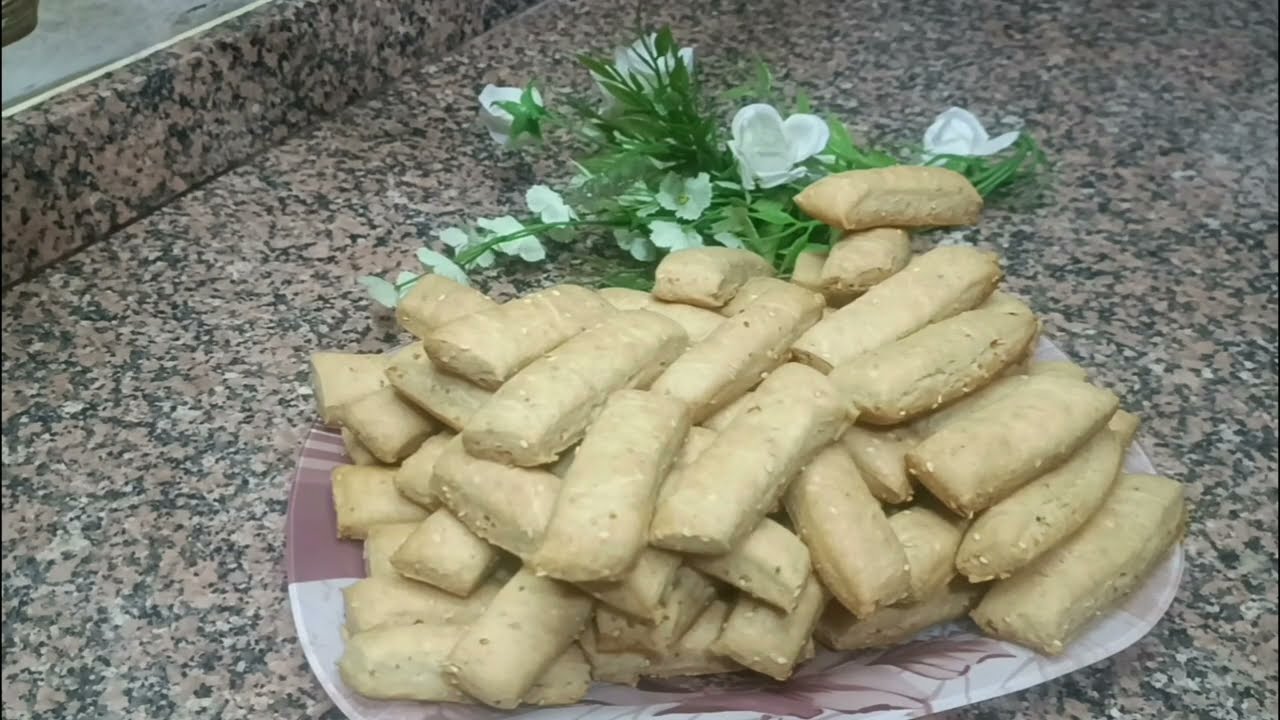اطعم و الذ قراقيش بكوباية زيت واحدة هتملي البيت خير بطريقة سهلة و بسيطة  😍😍#قراقيش #معجنات
