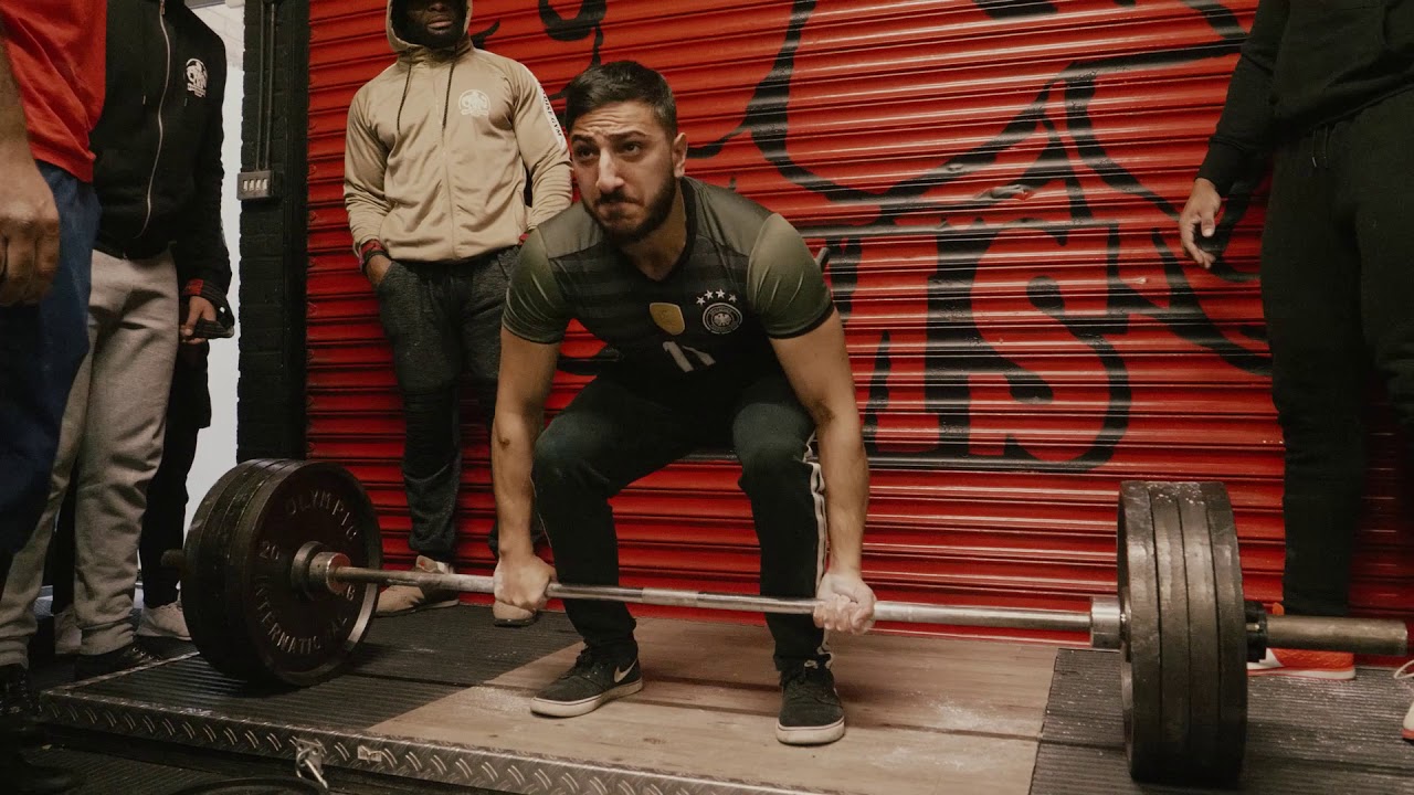 Luton's Most Strongest: New Years Deadlift Party @ Luton Iron Paradise Gym