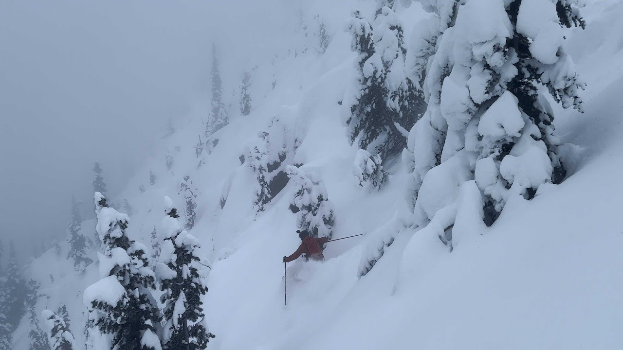Early season powder skiing at Apex Mountain