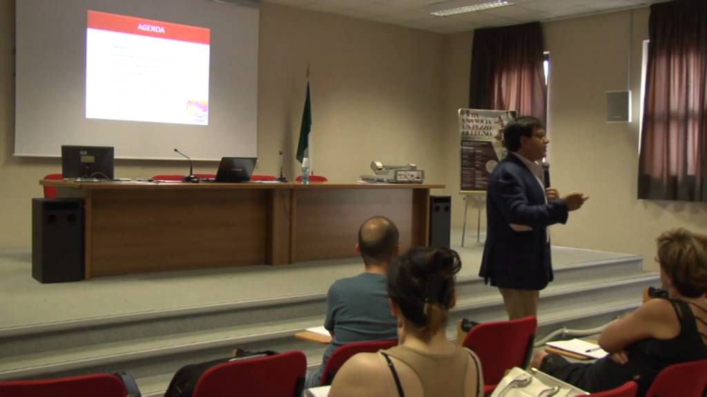 Qualit&agrave; dell'accoglienza e customer satisfaction. Seminario di Stefano Poeta