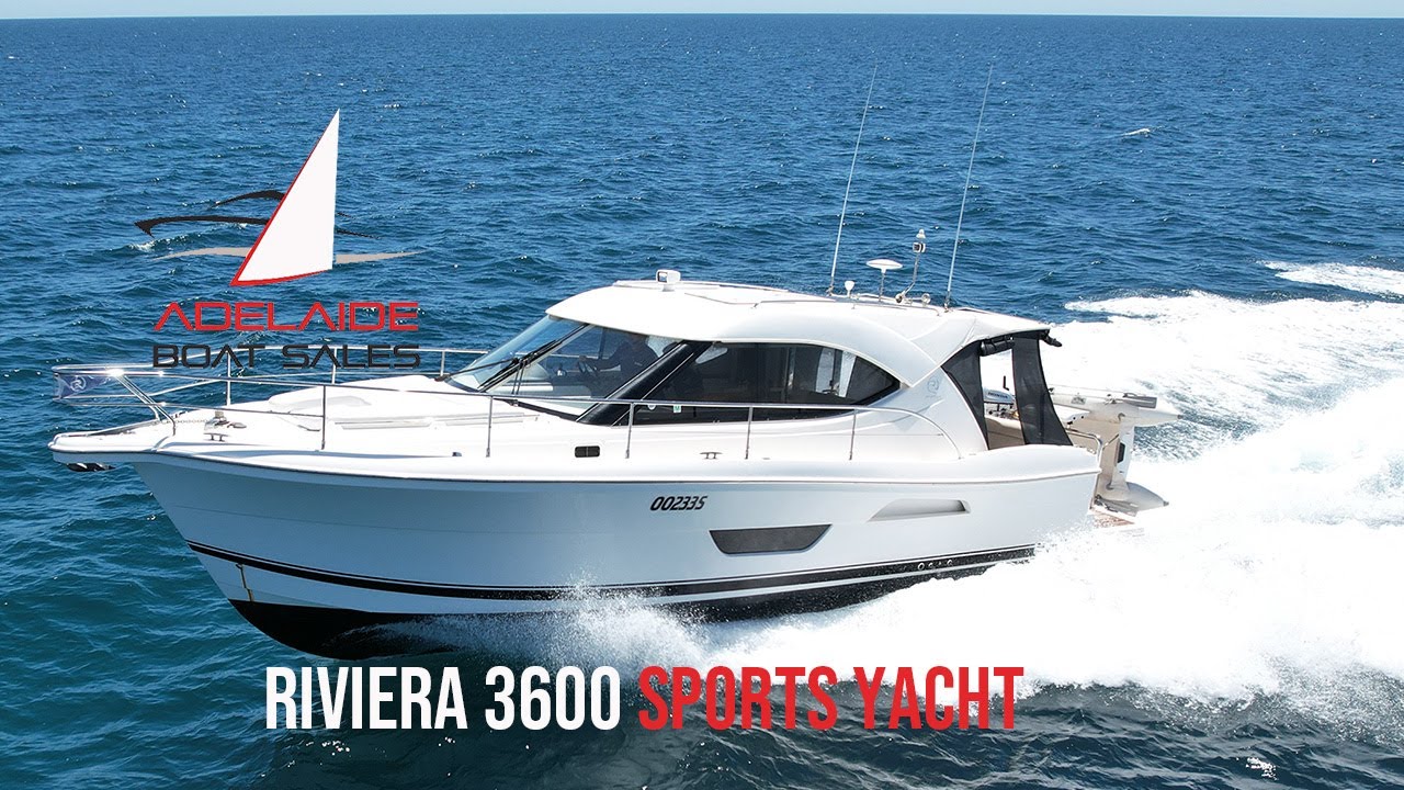 Riviera 3600 Sports Yacht - IPS Drives
