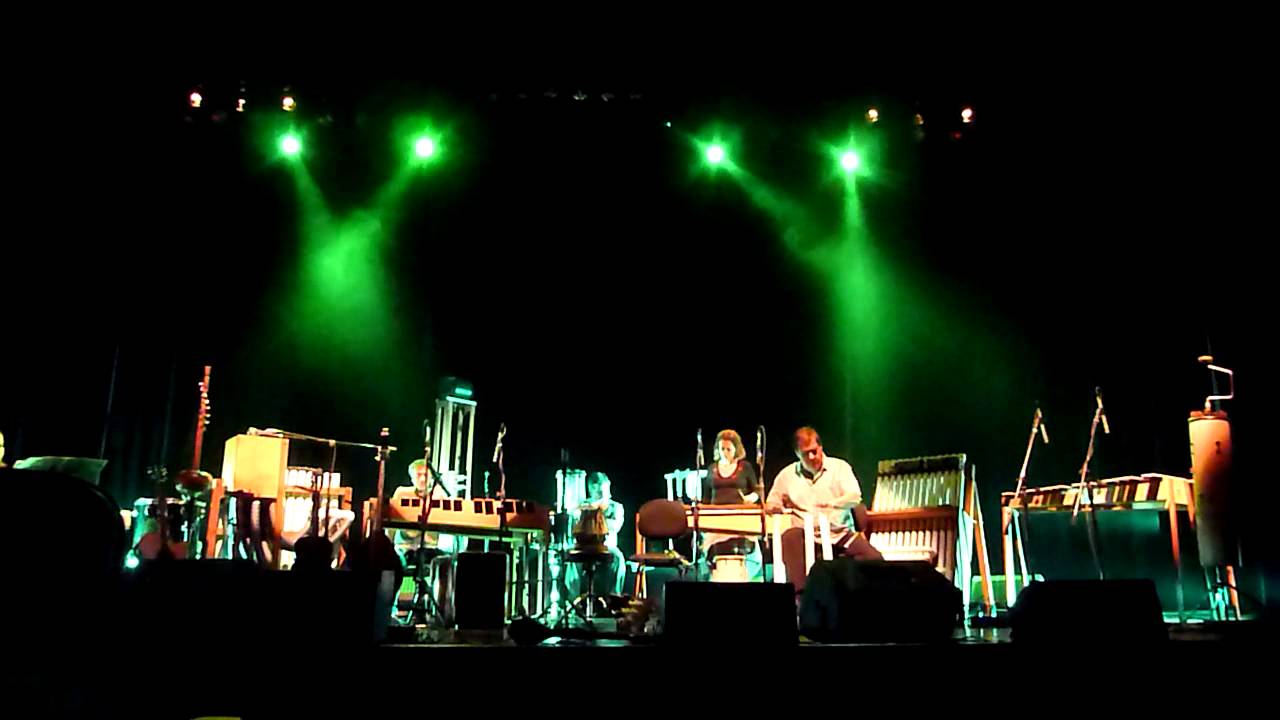 UAKTI (8/2011) 1