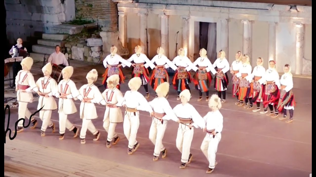 International folklore Serbian Dance