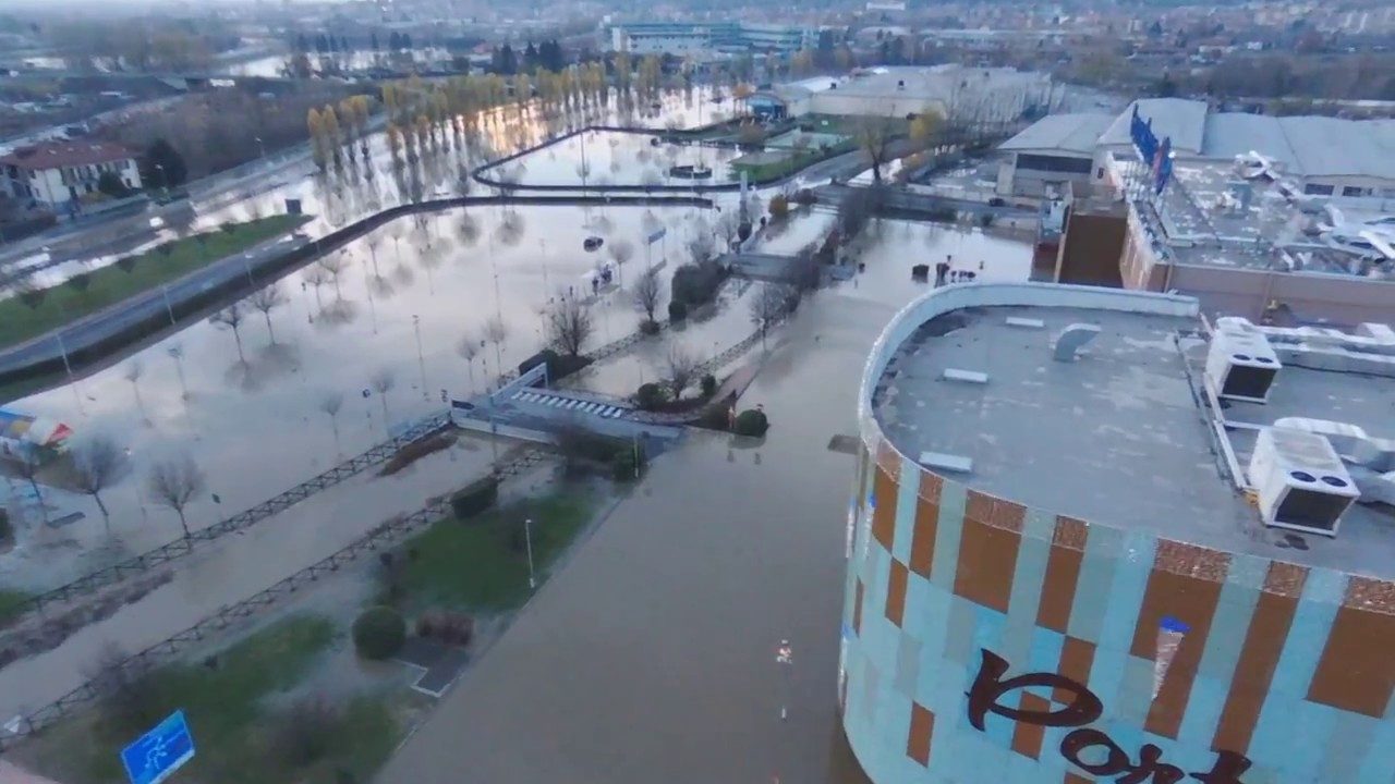 Allagamento Moncalieri Piemonte riprese aeree